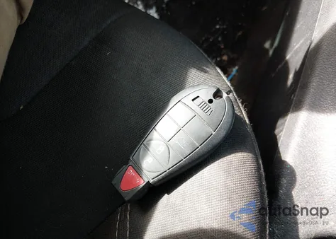 2015 Jeep Cherokee Latitude z USA, uszkodzony, nr VIN 1C4PJMCB9FW514905